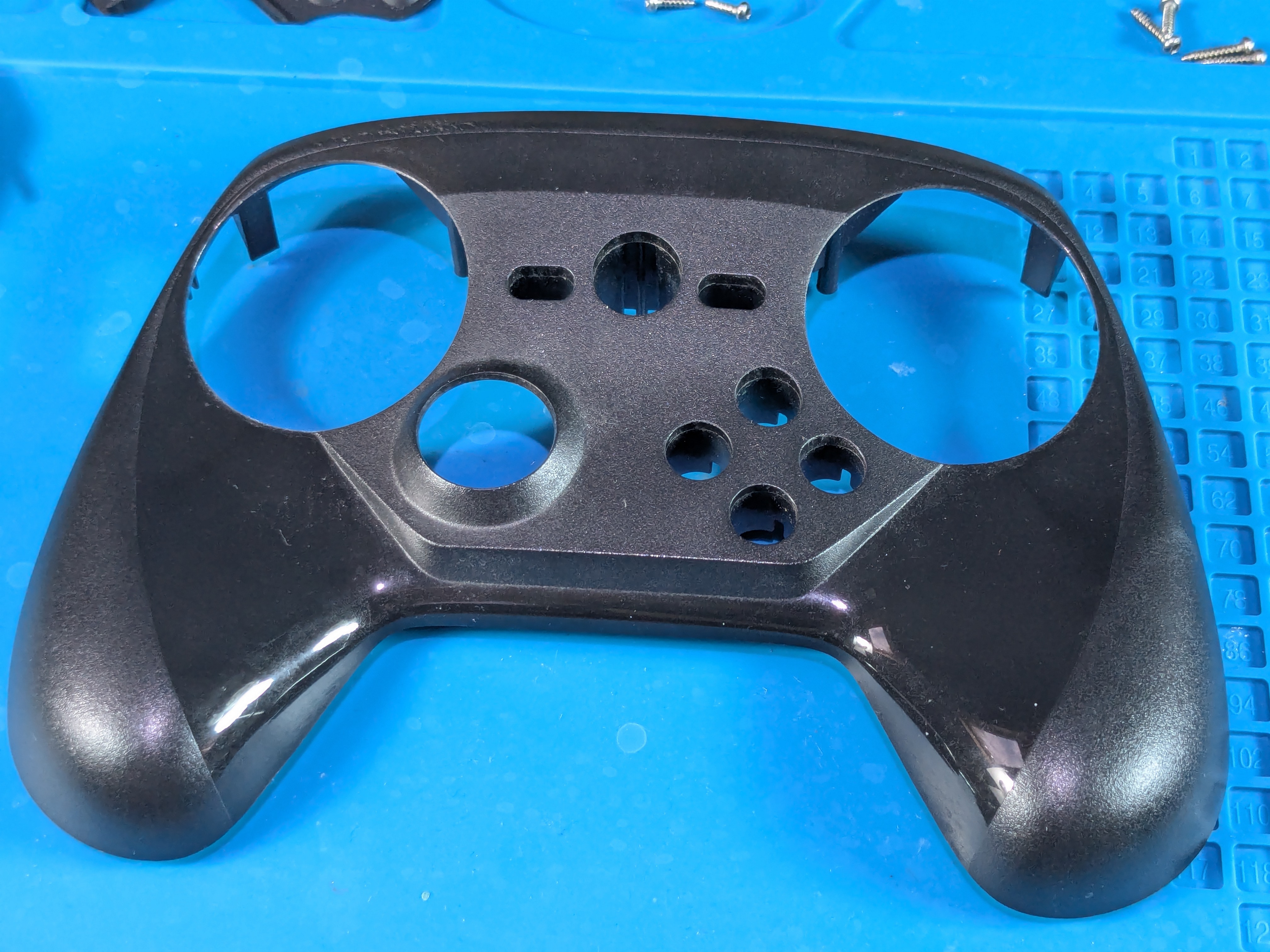 Front_Shell_Taken_Apart_Outside