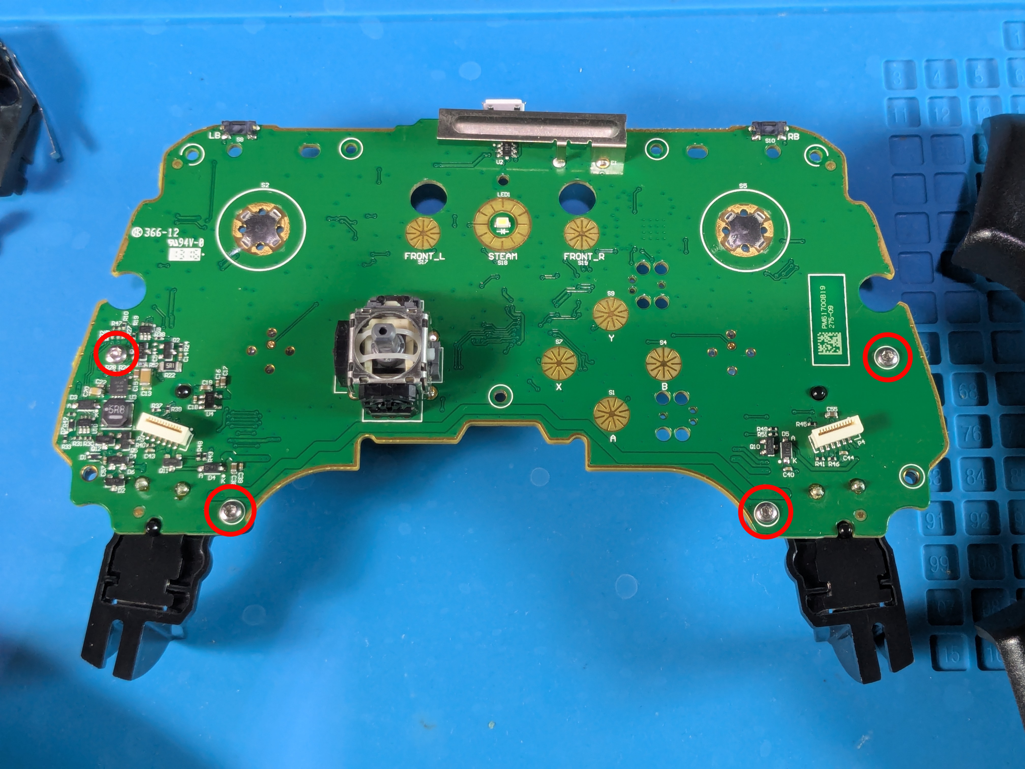 Battery_Holder_Screw_Locations_Edited